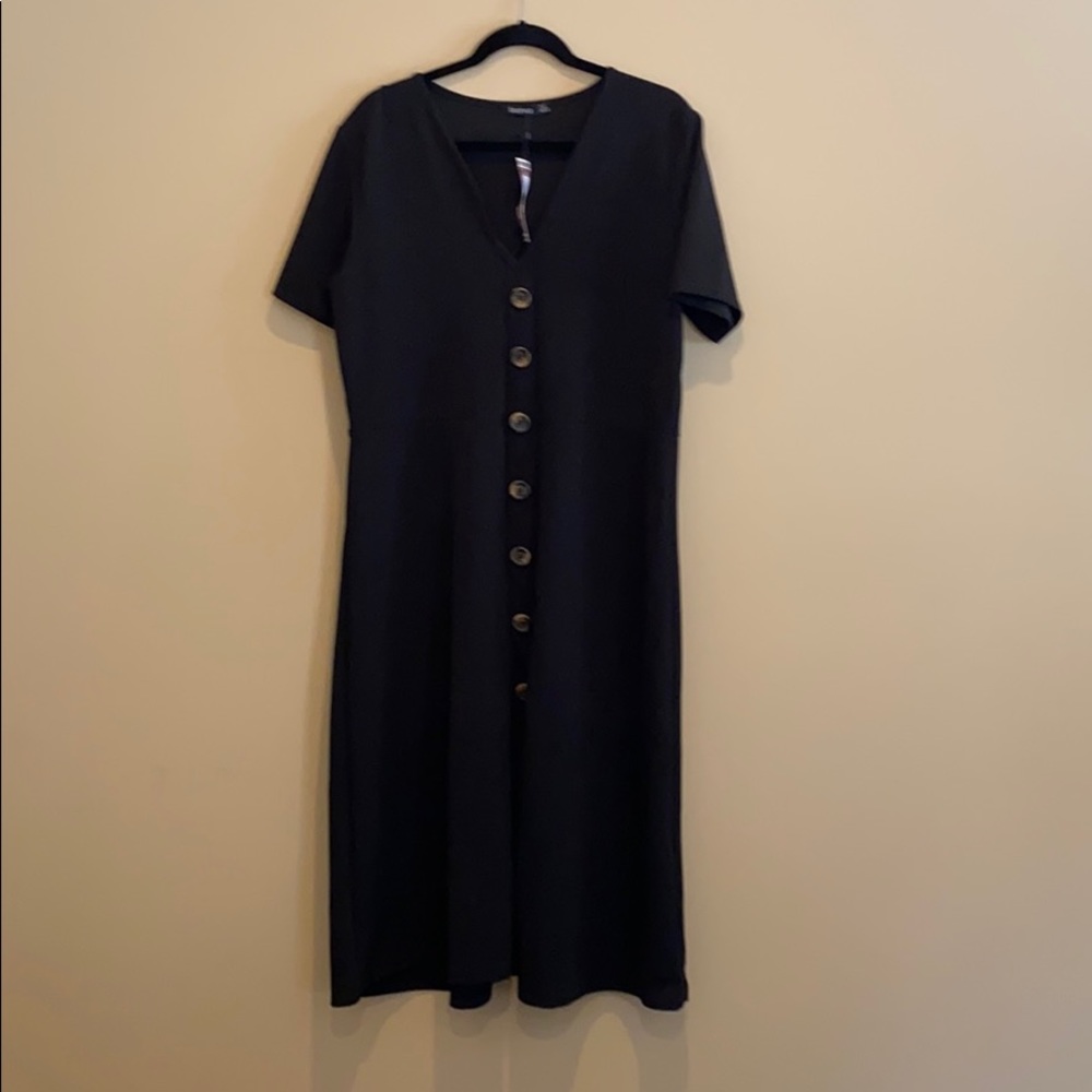 Plus midi black button down dress
